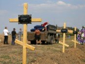 Захоронения погибших военных на окраинах г.Донецка, август 2014г