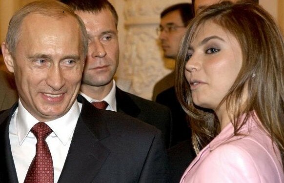 Фото: Владимир Путин и Алина Кабаева