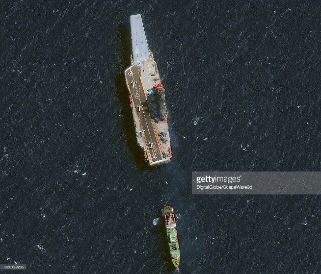 Авианосец "Адмирал Кузнецов" в Средиземном море 02.11.2016, фото DigitalGlobe